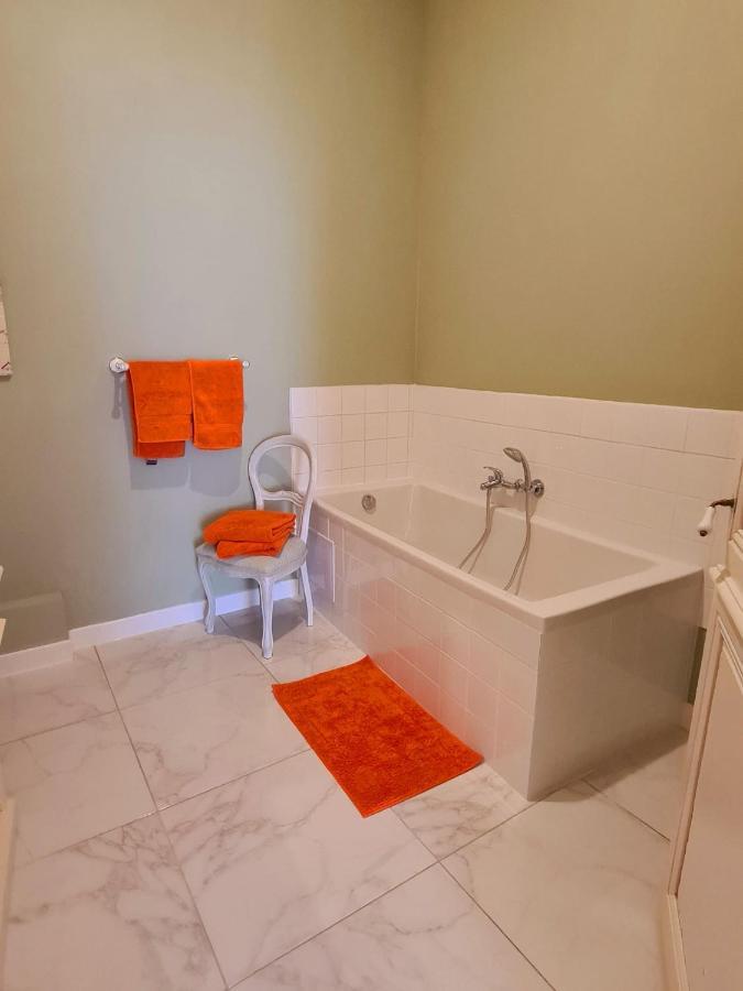 Maison Zola Bed and Breakfast Saint-Amand-Mont-Rond Buitenkant foto